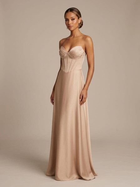 VESTIDO  BEIGE  LISO AL CUERPO