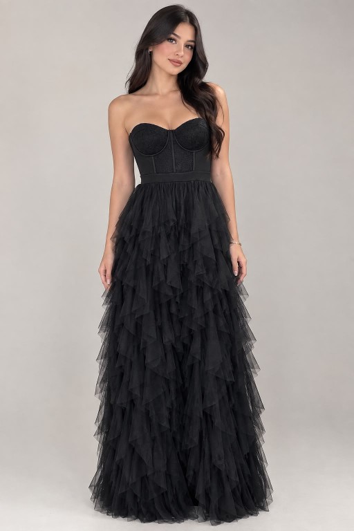 VESTIDO NEGRO CON VOLADOS