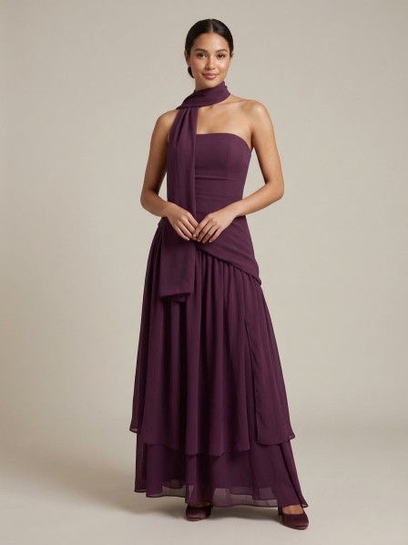 VESTIDO LILA DE GASA CON CHALLS