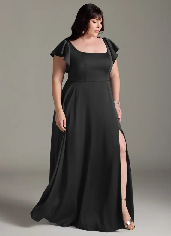 VESTIDO NEGRO CORTE A CON MA