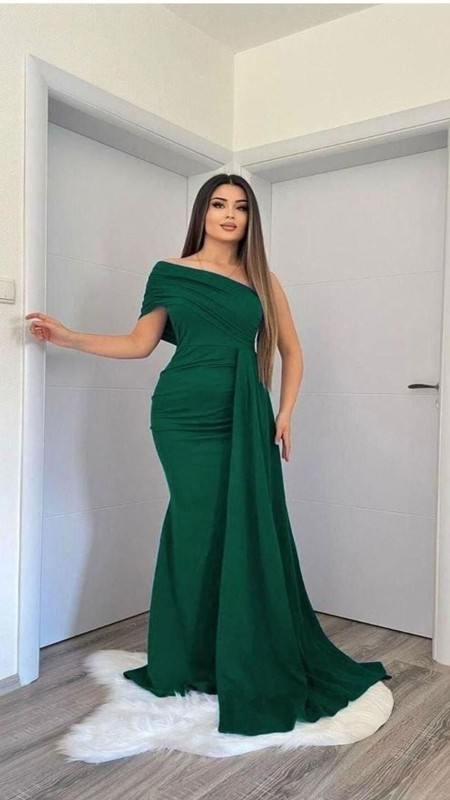 VESTIDO VERDE SIRENA ASIMETRICO