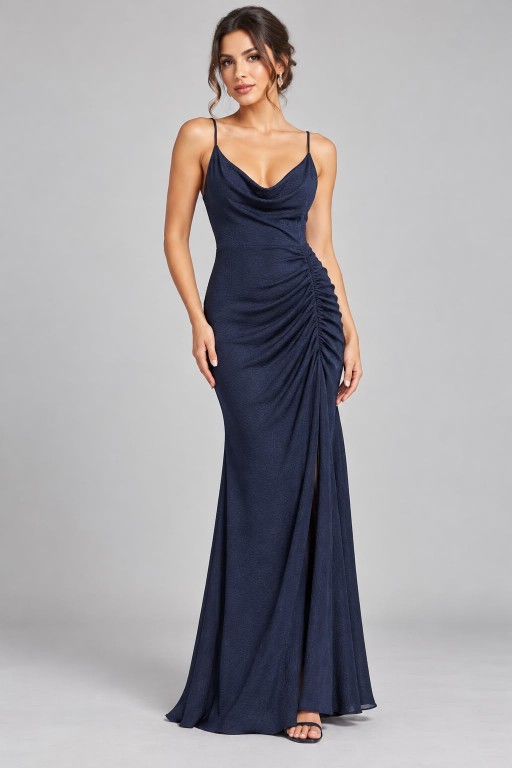VESTIDO AZUL MARINO BRILLOSO CON ABERTURA