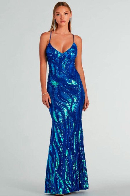 VESTIDO AZUL CON LENTEJUELAS CORTE SIRENA